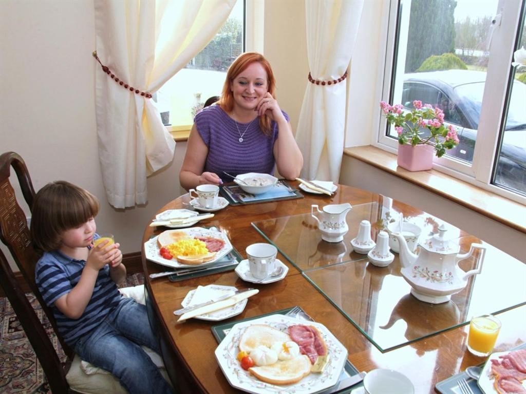 Launard House Kilkenny Bagian luar foto